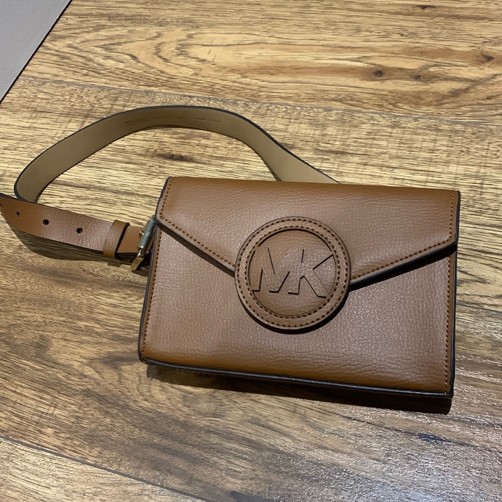 MK Michael Kors belt bag